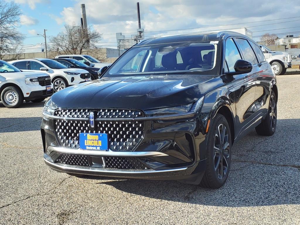 new 2025 Lincoln Nautilus car, priced at $69,910