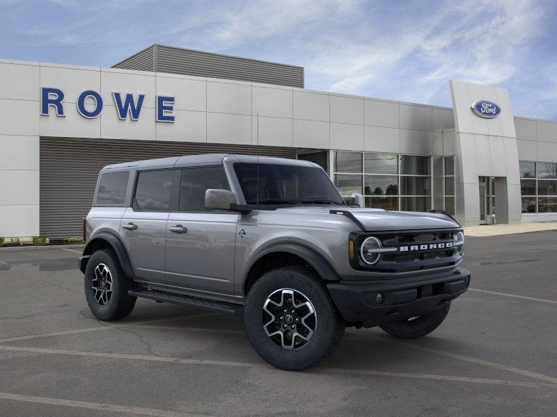 new 2024 Ford Bronco car, priced at $48,992