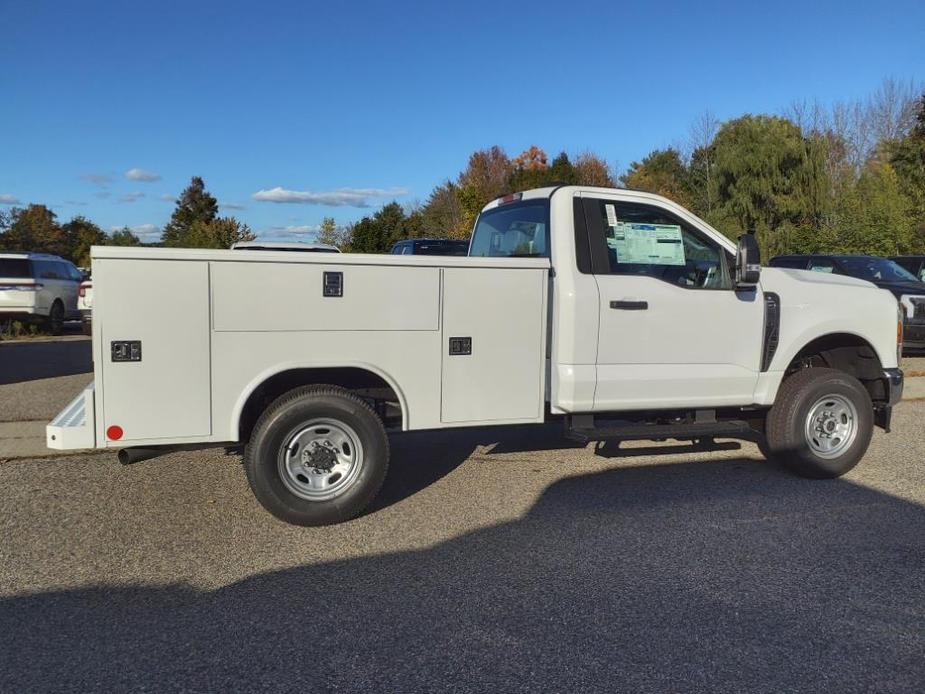 new 2024 Ford F-250 car, priced at $64,995