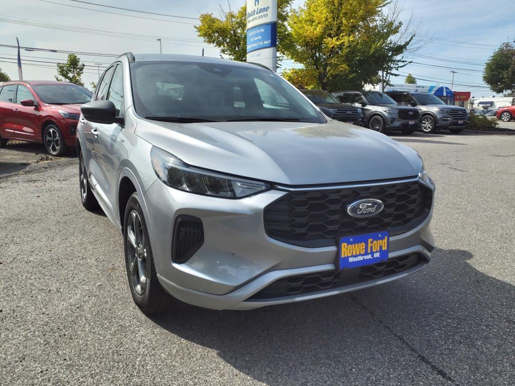 new 2024 Ford Escape car, priced at $30,995