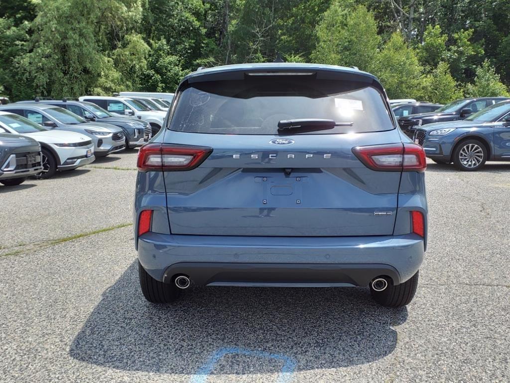 new 2024 Ford Escape car, priced at $36,995