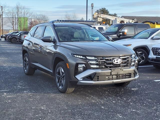 new 2025 Hyundai Tucson Hybrid car, priced at $38,225