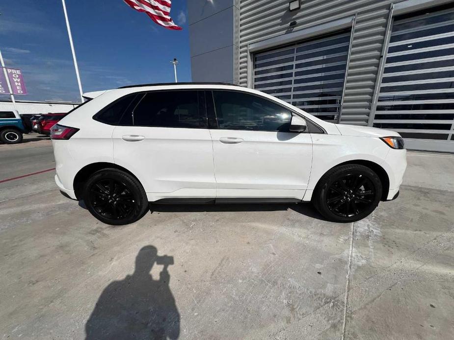 used 2022 Ford Edge car, priced at $26,876