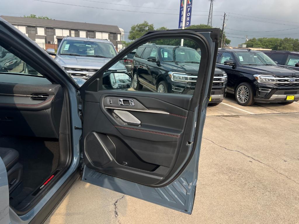 new 2025 Ford Explorer car, priced at $59,000