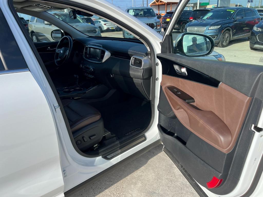 used 2019 Kia Sorento car, priced at $15,550