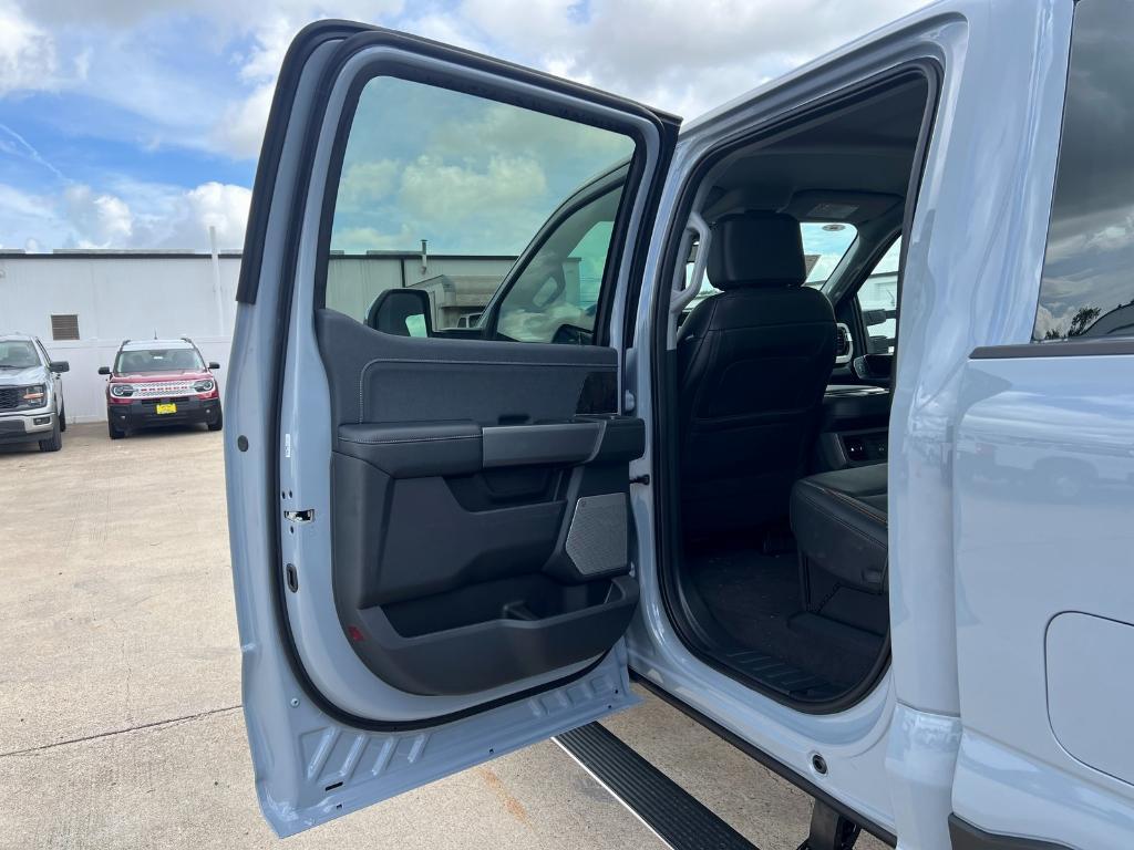 new 2025 Ford F-250 car, priced at $75,965