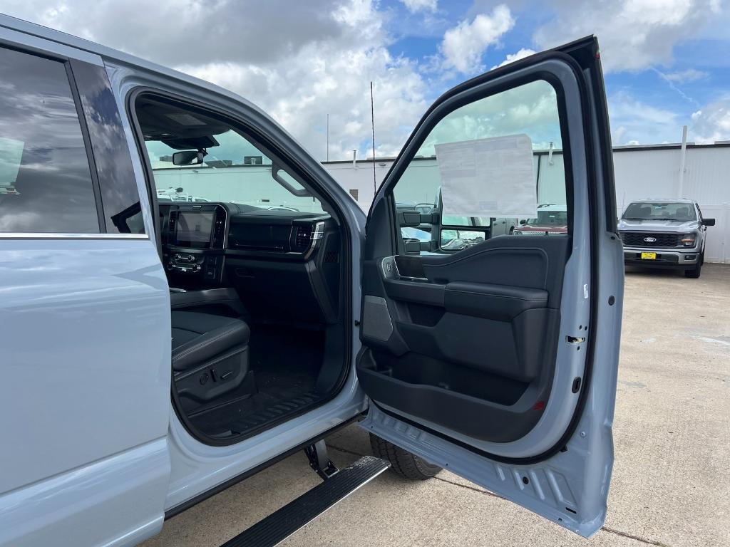 new 2025 Ford F-250 car, priced at $75,965