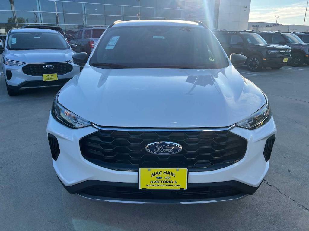 new 2025 Ford Escape car, priced at $30,470