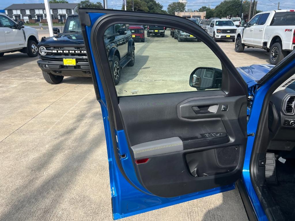 new 2025 Ford Bronco Sport car, priced at $42,990