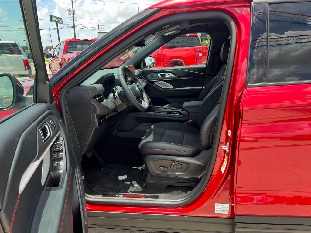 new 2025 Ford Explorer car, priced at $54,615