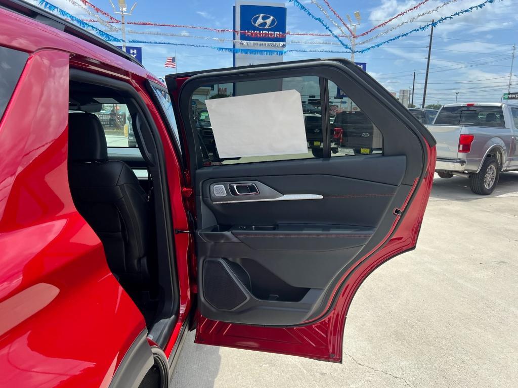 new 2025 Ford Explorer car, priced at $54,615