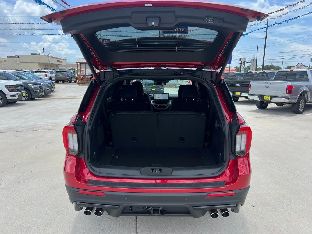 new 2025 Ford Explorer car, priced at $54,615