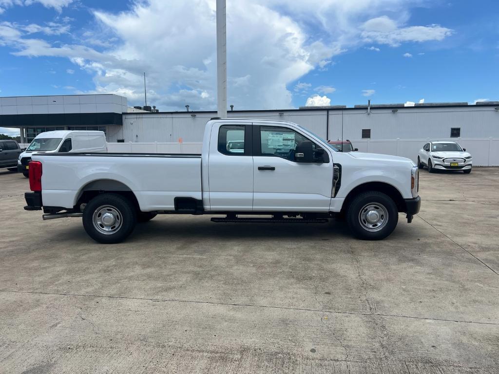 new 2025 Ford F-250 car, priced at $45,405