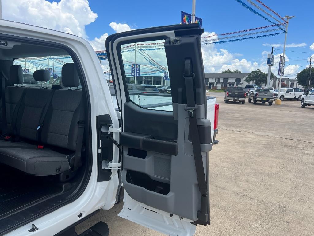 new 2025 Ford F-250 car, priced at $45,405