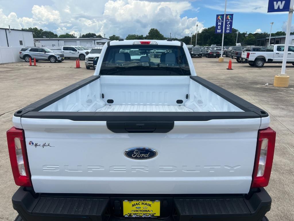 new 2025 Ford F-250 car, priced at $45,405