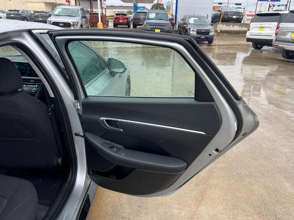new 2025 Hyundai Sonata car, priced at $28,516