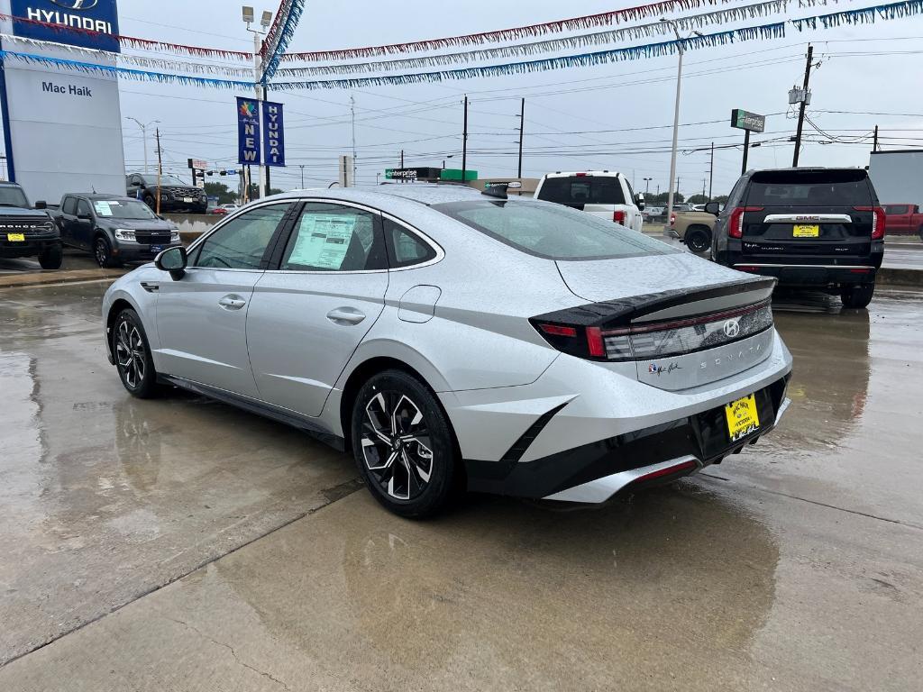 new 2025 Hyundai Sonata car, priced at $28,516