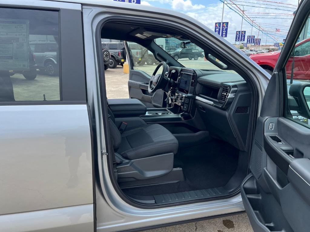 new 2025 Ford F-150 car, priced at $49,225