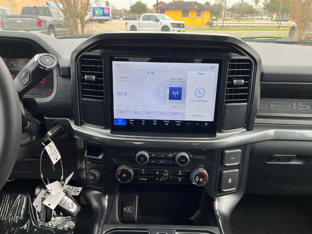new 2025 Ford F-150 car, priced at $46,780