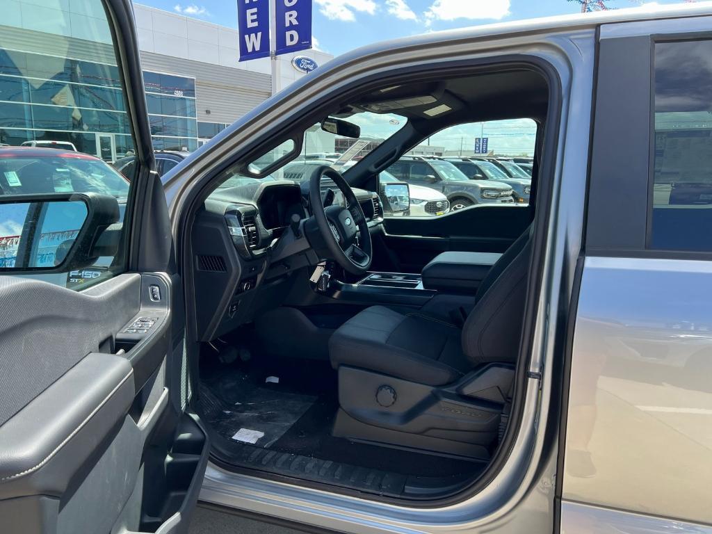 new 2025 Ford F-150 car, priced at $46,780