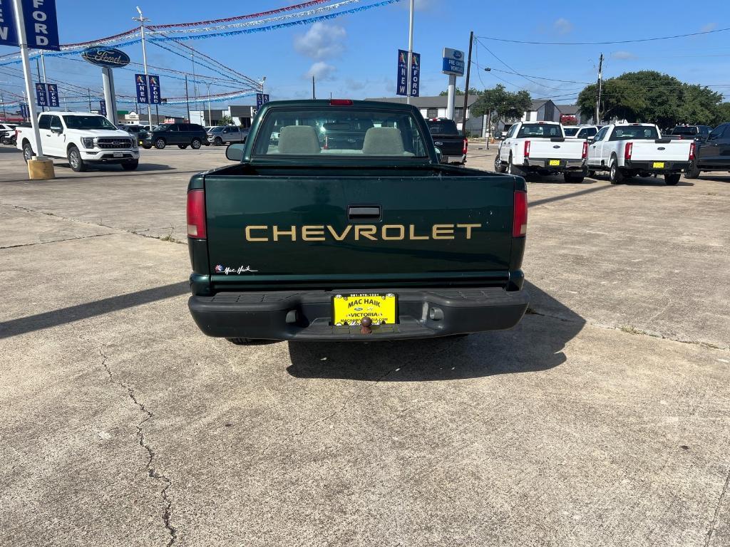 used 2002 Chevrolet S-10 car, priced at $9,987