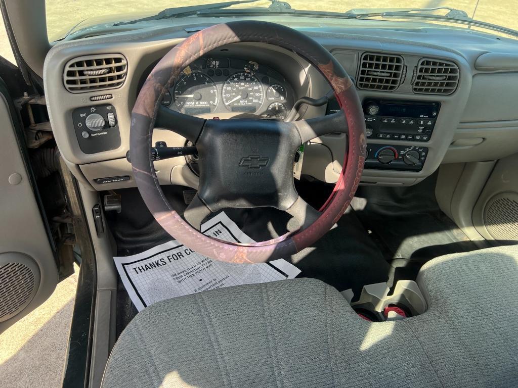 used 2002 Chevrolet S-10 car, priced at $9,987