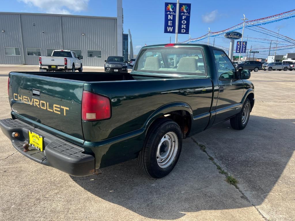used 2002 Chevrolet S-10 car, priced at $9,987