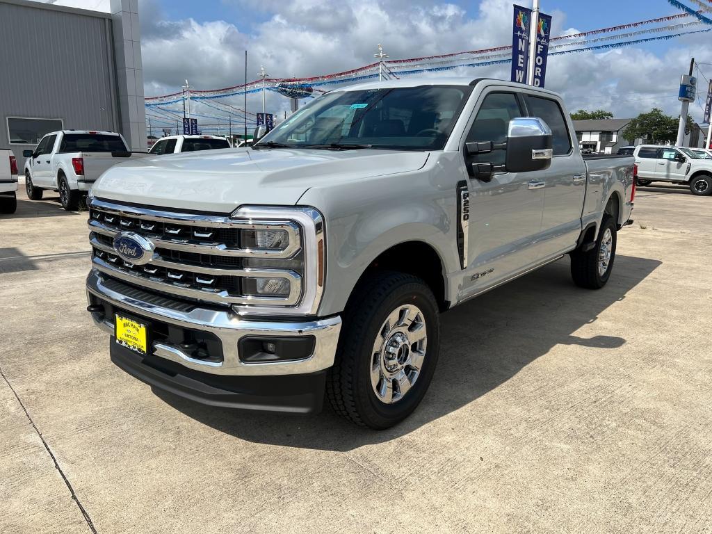 new 2025 Ford F-250 car, priced at $76,470