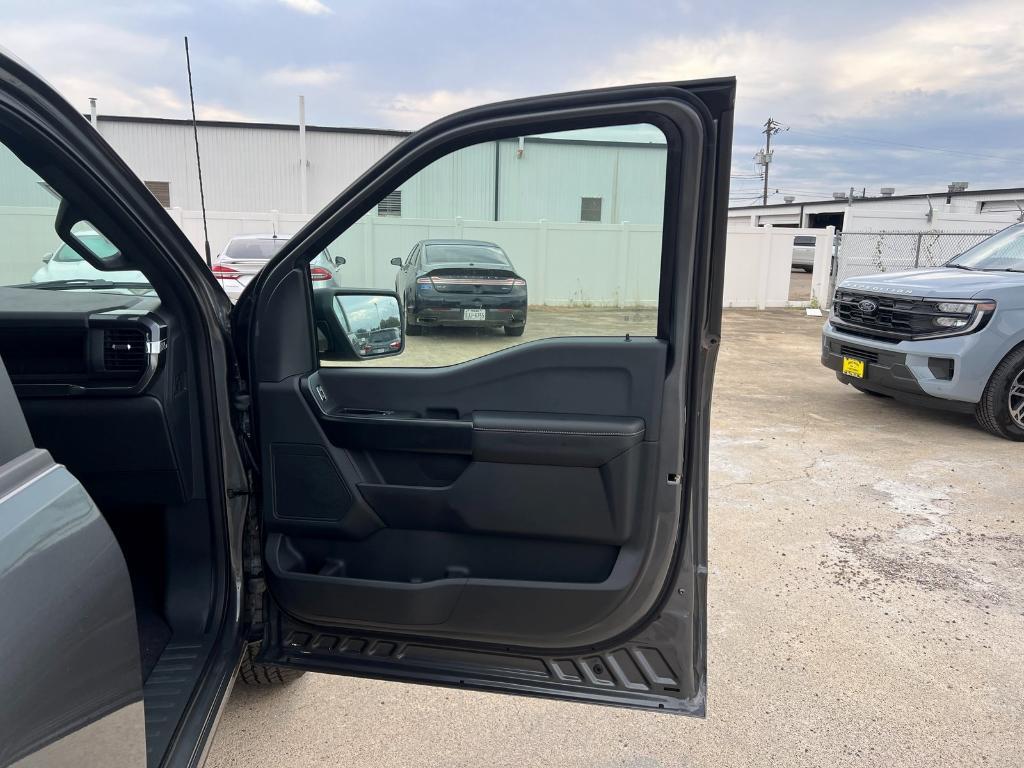 new 2025 Ford F-150 car, priced at $47,830