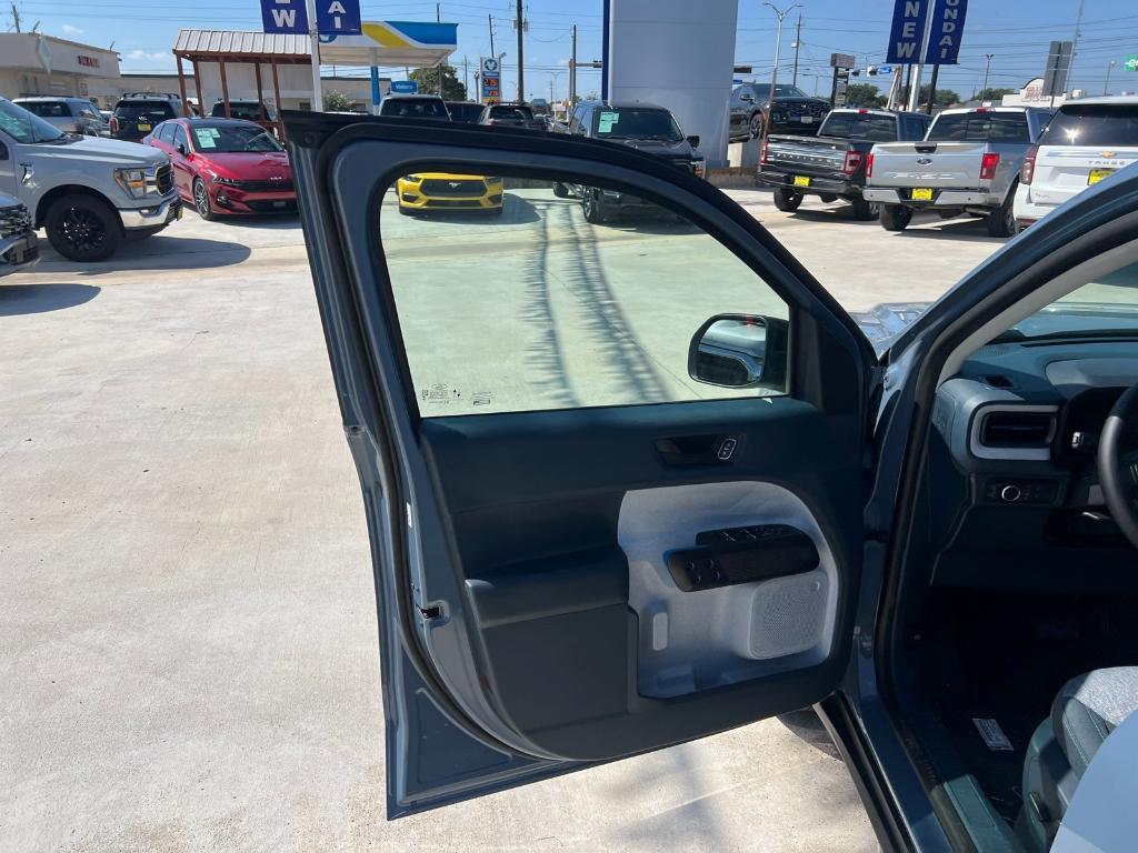 new 2025 Ford Maverick car, priced at $32,520