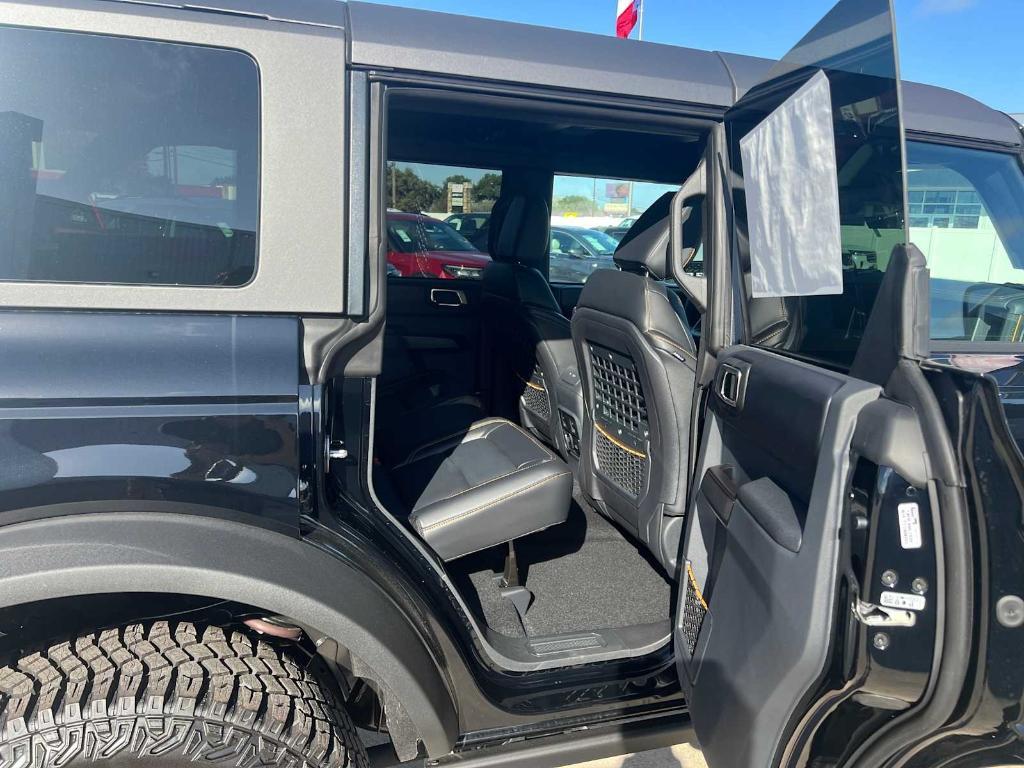 new 2024 Ford Bronco car, priced at $60,590