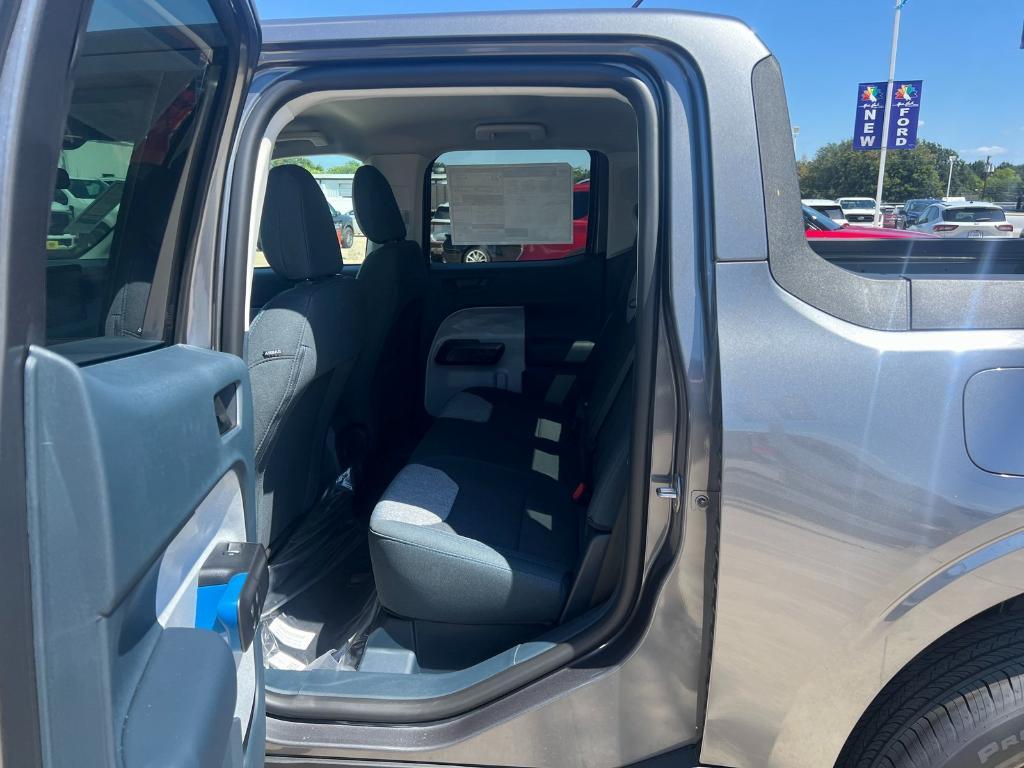 new 2025 Ford Maverick car, priced at $31,973