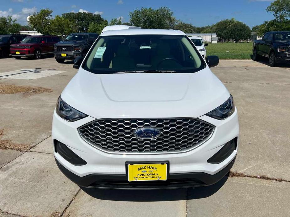 new 2024 Ford Edge car, priced at $30,060