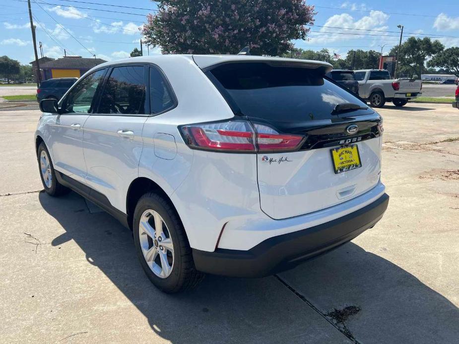 new 2024 Ford Edge car, priced at $30,060