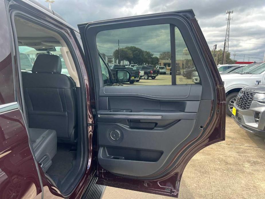 new 2024 Ford Expedition car, priced at $59,595