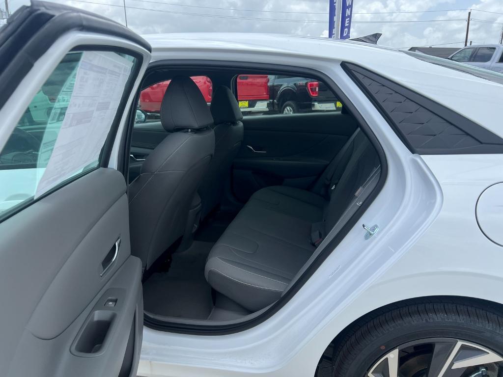 new 2025 Hyundai ELANTRA HEV car, priced at $28,748