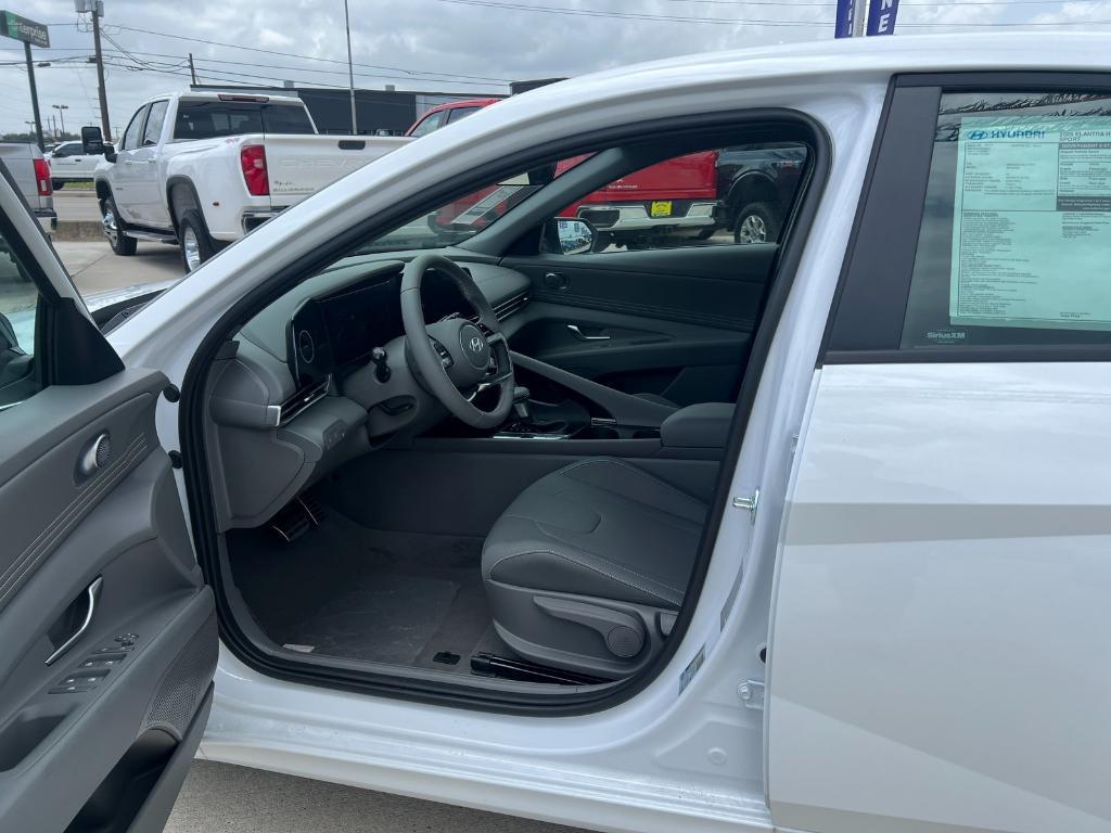 new 2025 Hyundai ELANTRA HEV car, priced at $28,748