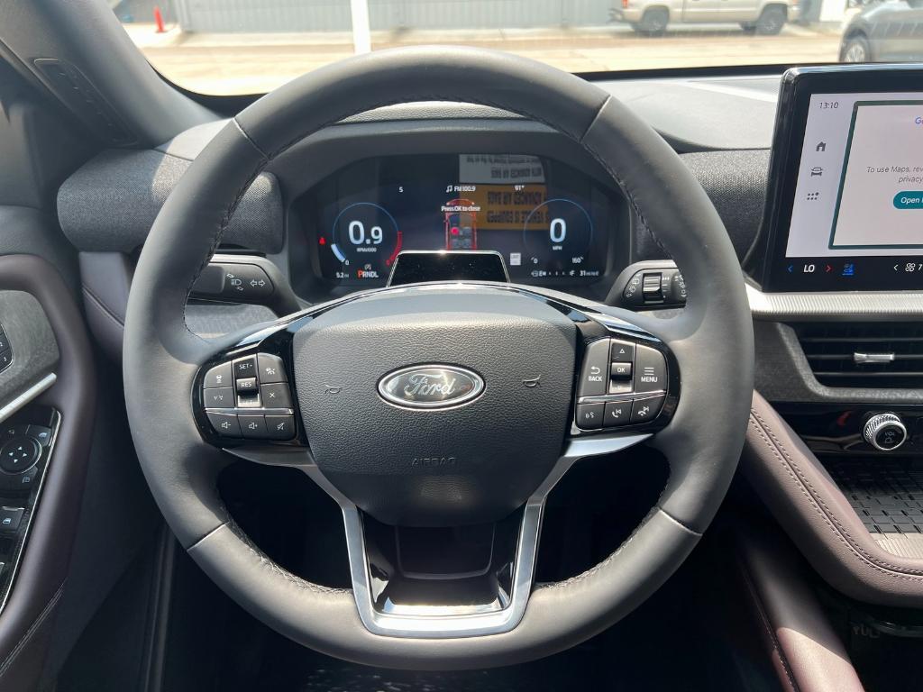 new 2025 Ford Explorer car, priced at $49,070