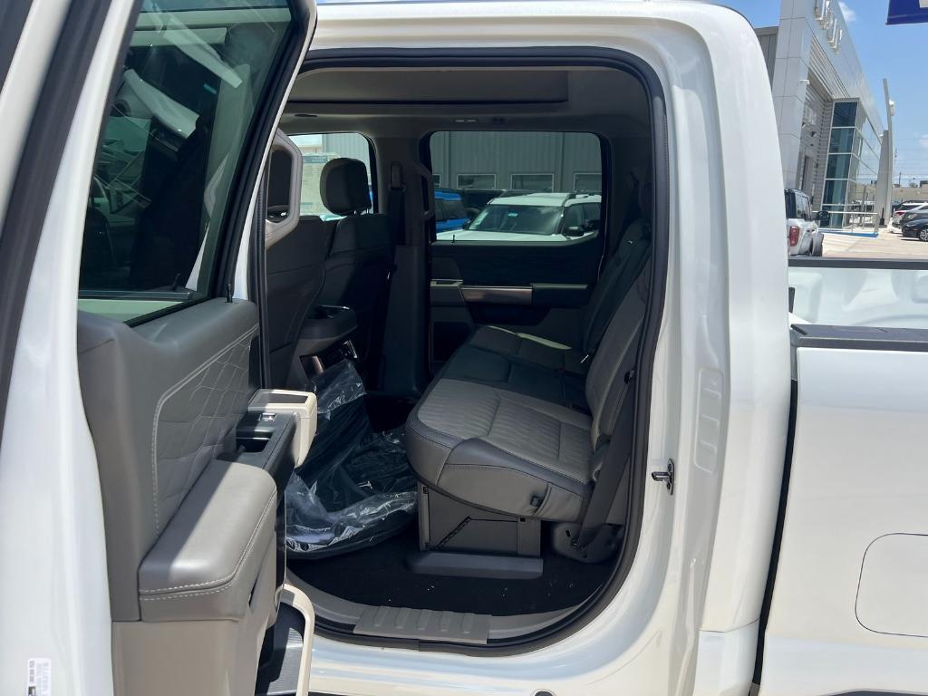 new 2025 Ford F-250 car, priced at $95,650