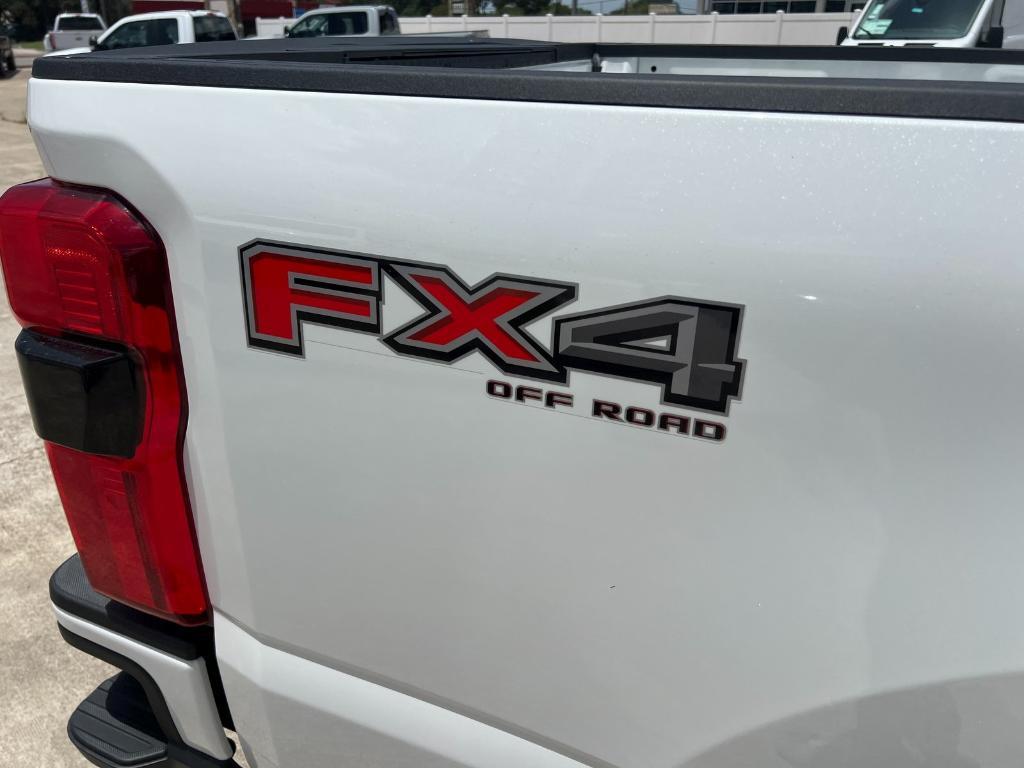 new 2025 Ford F-250 car, priced at $95,650