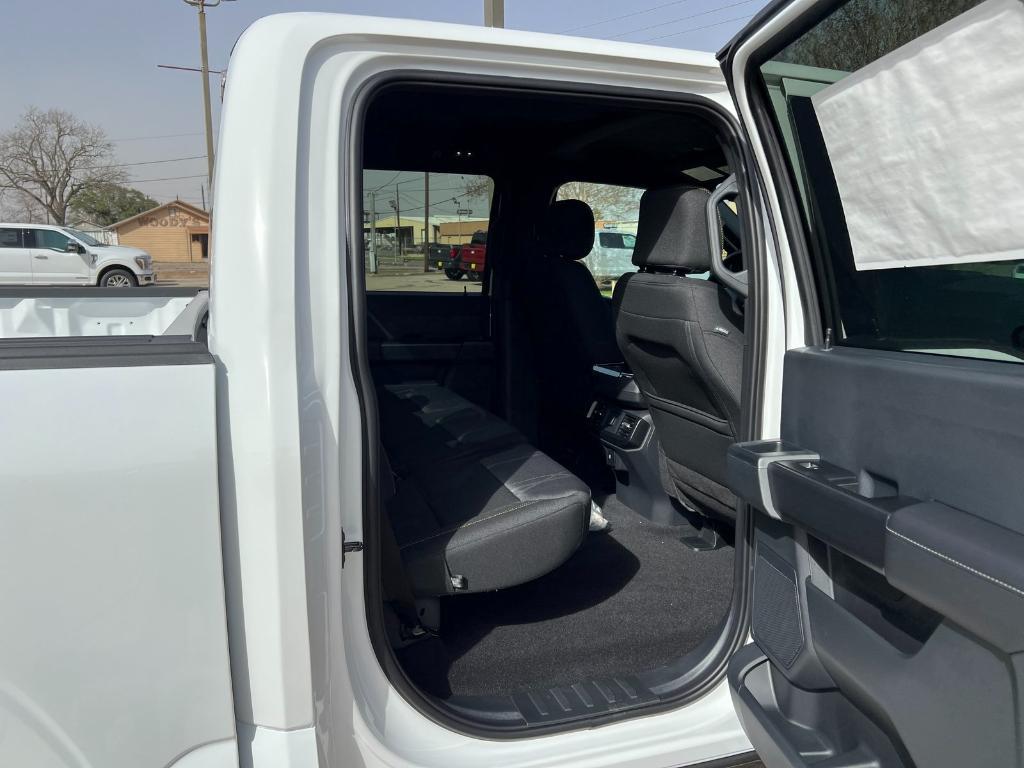 new 2025 Ford F-150 car, priced at $50,660