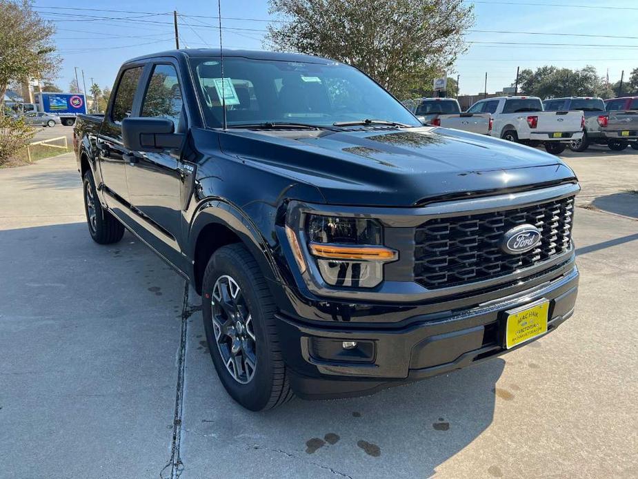 new 2024 Ford F-150 car, priced at $38,330