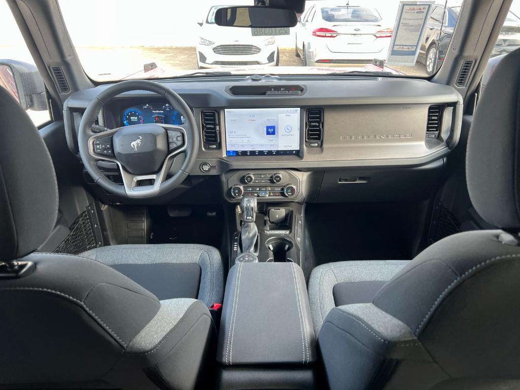 new 2025 Ford Bronco car, priced at $42,960