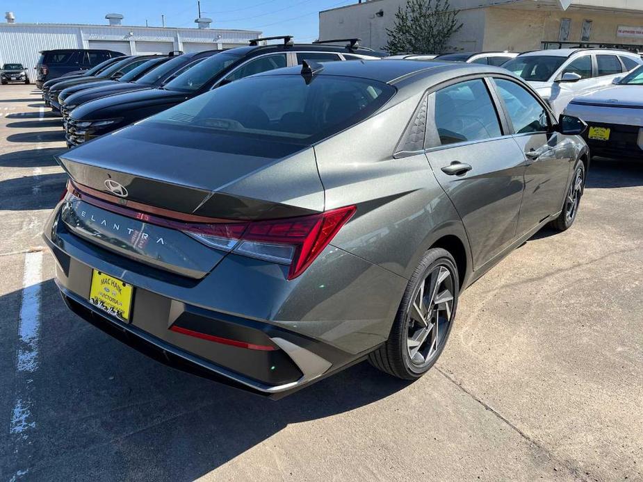 new 2025 Hyundai Elantra car, priced at $27,215