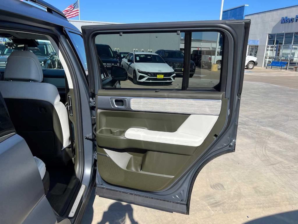 new 2025 Hyundai Santa Fe car, priced at $46,480