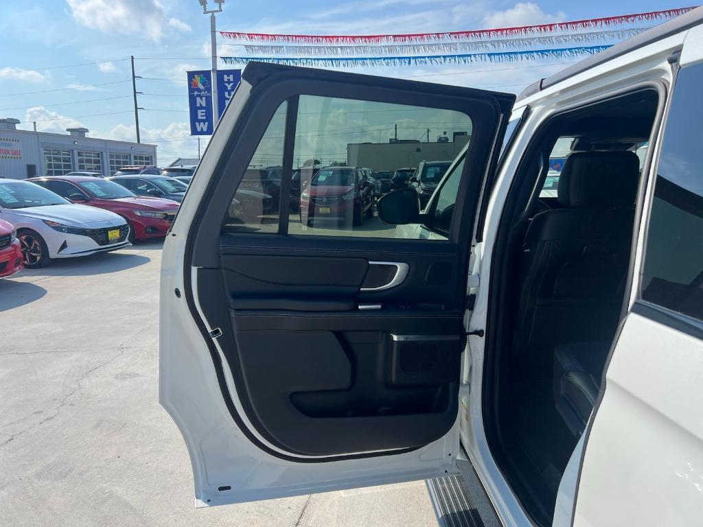 new 2025 Ford Expedition Max car, priced at $83,965