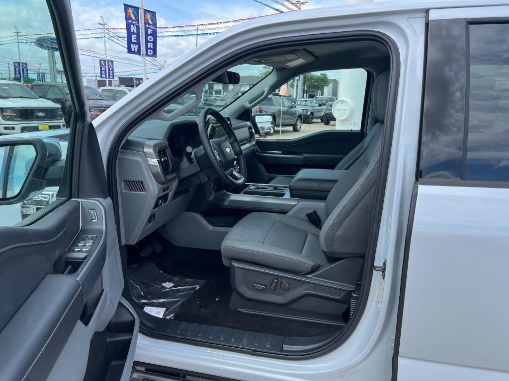 new 2025 Ford F-150 car, priced at $54,685