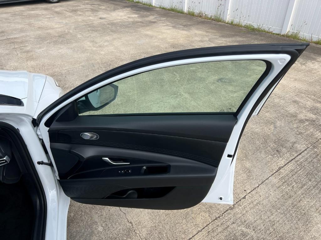 new 2025 Hyundai Elantra car, priced at $23,971