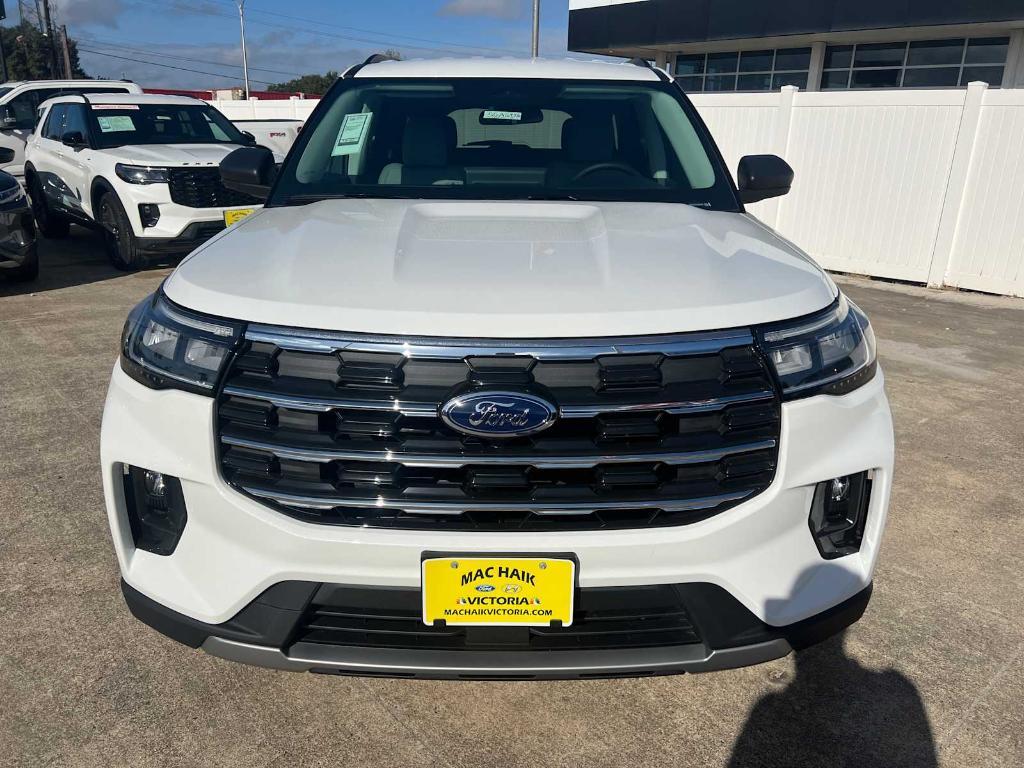 new 2025 Ford Explorer car, priced at $41,105