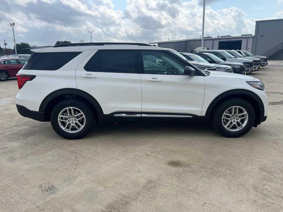 new 2025 Ford Explorer car, priced at $38,245